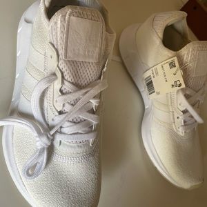 Adidas swift run women’s size 7